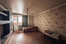 Продаётся 3-комнатная квартира